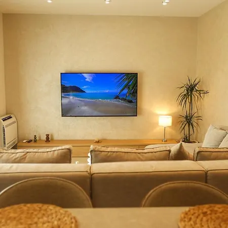 Apartment Urban Oasis San Pietro *